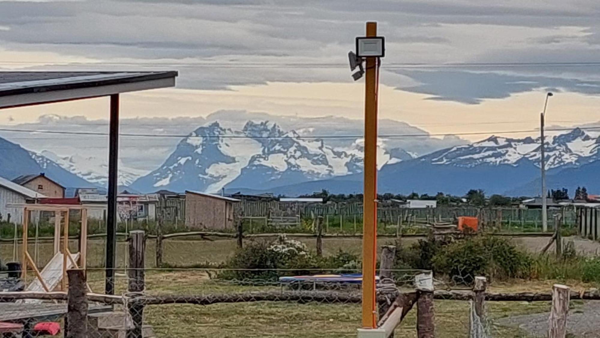 Cabanas Antu Kuyen Patagonica Puerto Natales Buitenkant foto