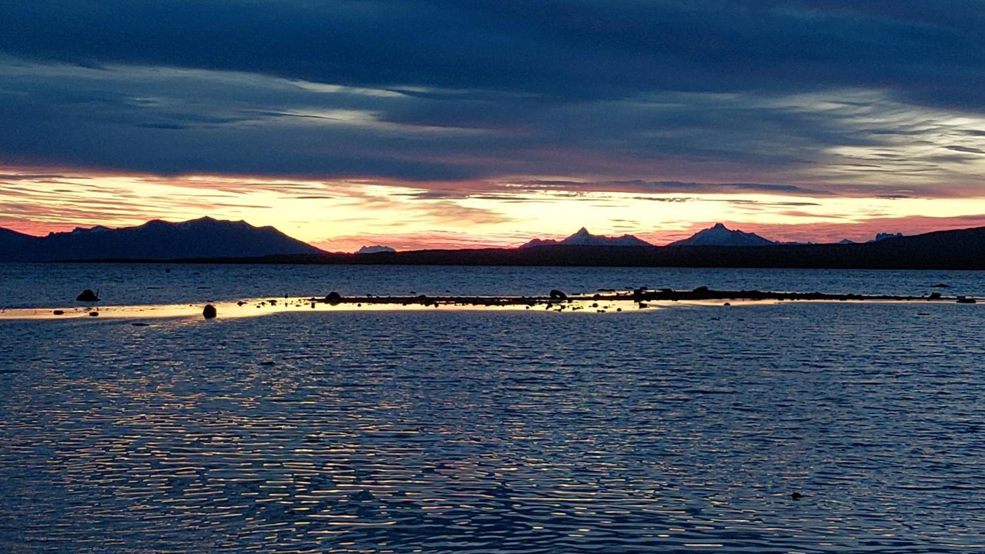Cabanas Antu Kuyen Patagonica Puerto Natales Buitenkant foto